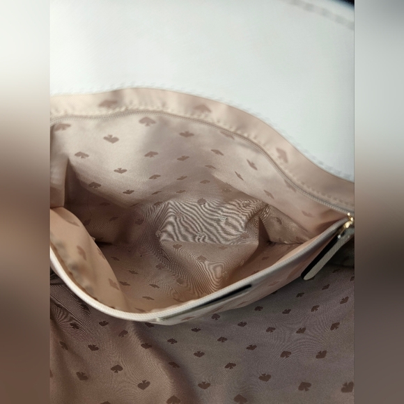 Kate Spade Large Bleecker Saffiano Tote|Parchment/Black - Picture 6 of 16